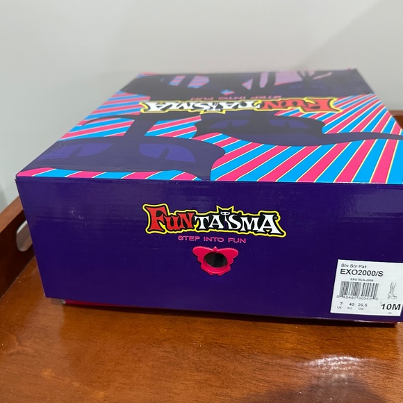 Funtasma Exotica-2000 Platform Boots, Silver, Size 10 - Picture 12 of 12